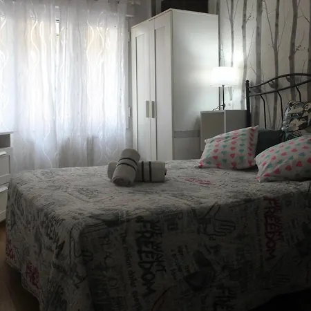Acogedor Apartamento En Pleno Barrio De La Sidra Daire *